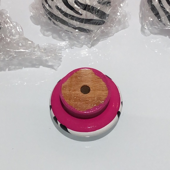 Hand Painted Drawer Knobs - Picture 5 of 8